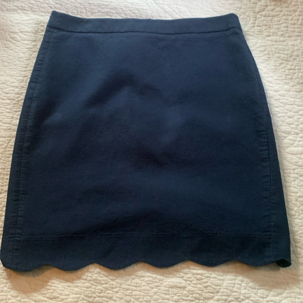 J. Crew Navy skirt with scalloped trim size 6